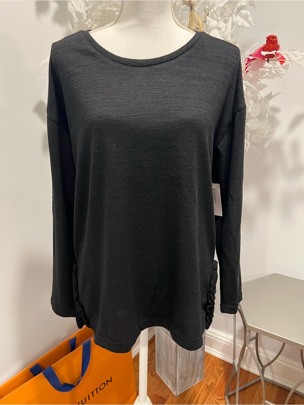 dressbarn Black Long Sleeve Crewneck Sweatshirt
